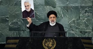 رئيسي : رفع صورة سليماني في نيويورك يؤكد رغبة إيران الجادة في محاسبة مرتكبي الجريمة